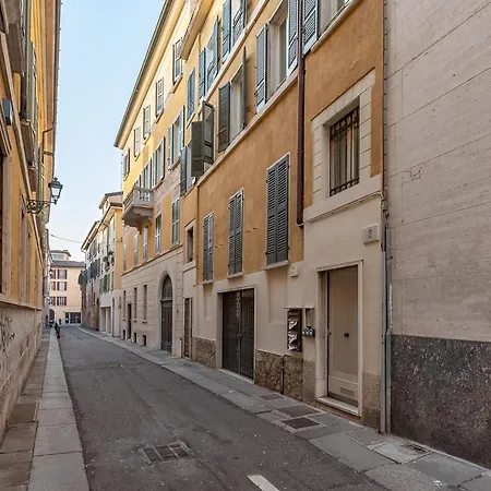 Apartment Piazza Vittoria Monolocale - Affitti Brevi Italia Brescia
