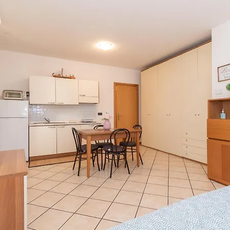 Apartment Piazza Vittoria Monolocale - Affitti Brevi Italia *