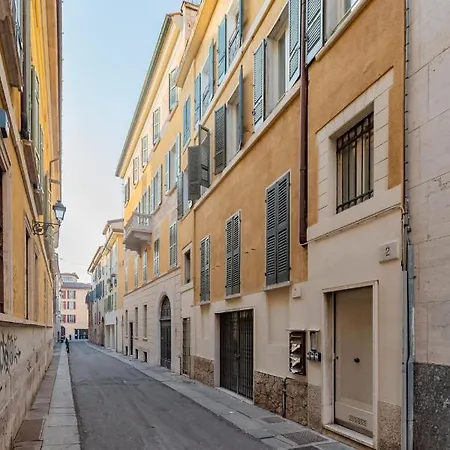Apartment Piazza Vittoria Monolocale - Affitti Brevi Italia *